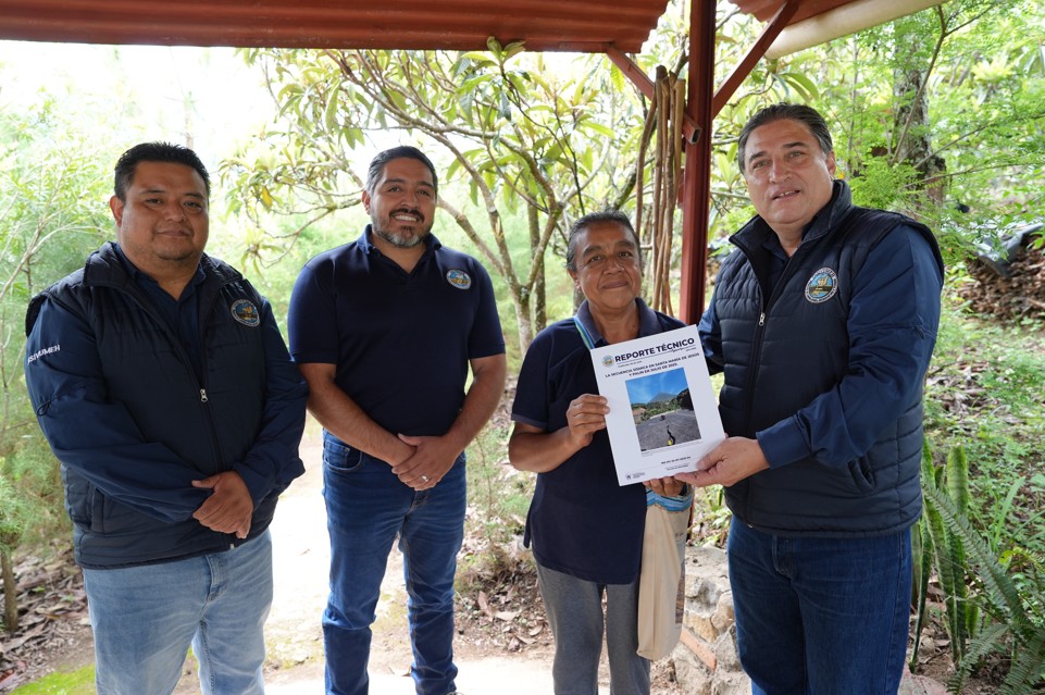 Municipio de San Juan el Obispo en Sacatepéquez reconocen labor del INSIVUMEH para el monitoreo sísmico.