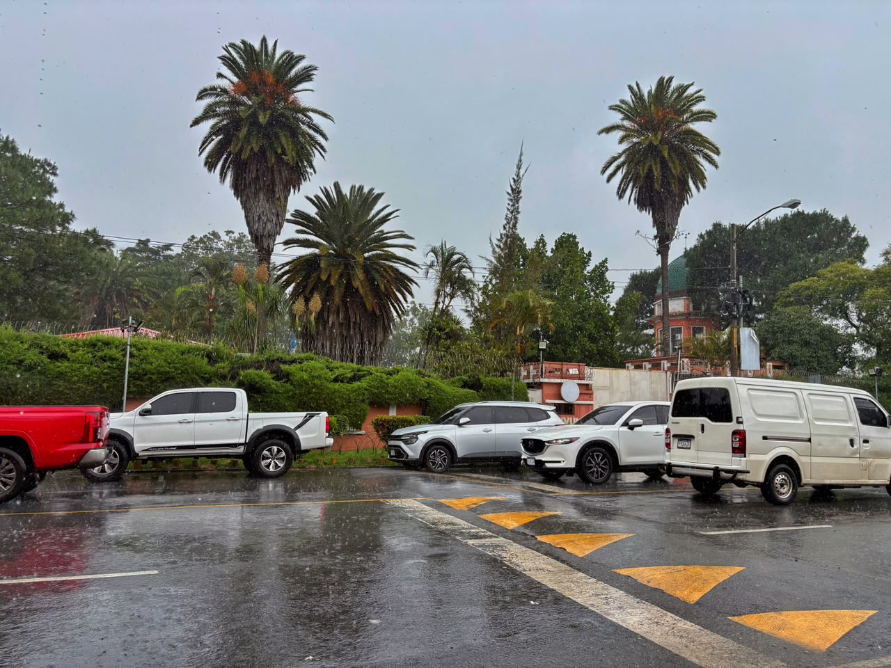 Prepara el paraguas para este fin de semana, se pronostican lluvias en el territorio nacional.